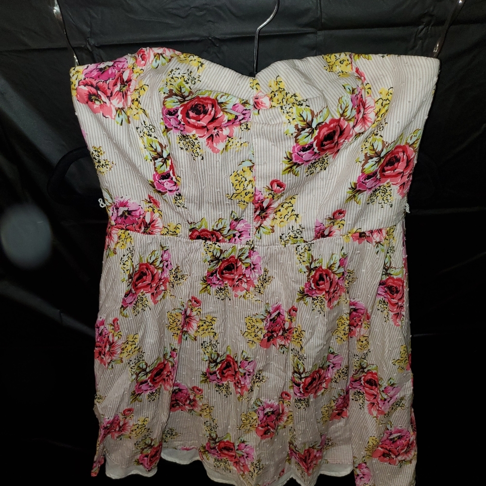 Strapless summer dress